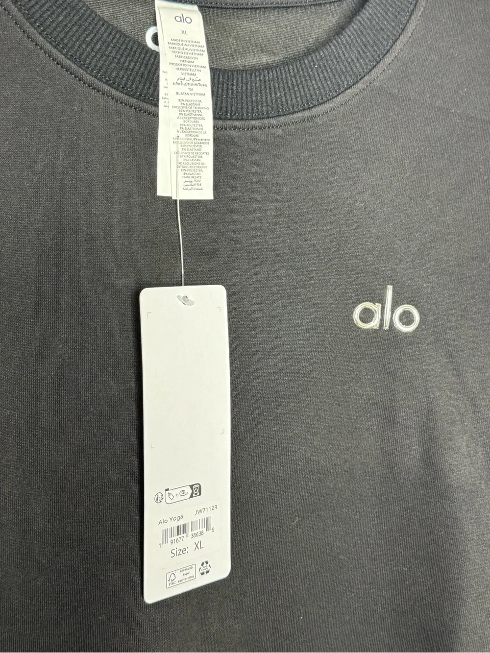 ALO Accolade Crew Neck Pullover - BLK Regular